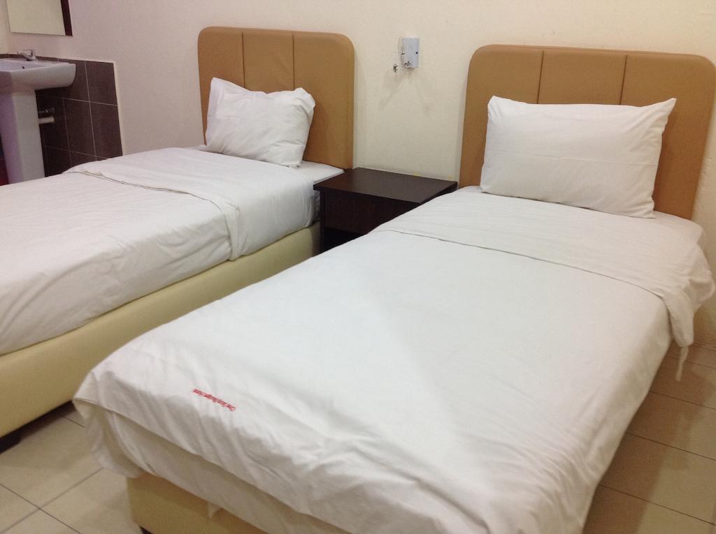 Dg One Stop Budget Hotel Ipoh Chambre photo